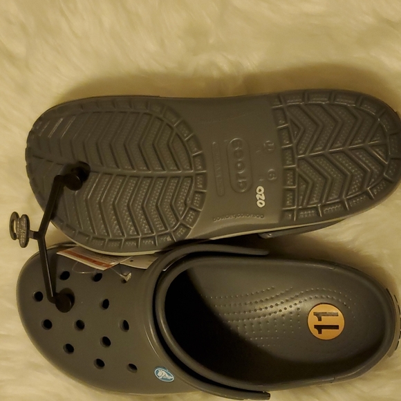 Crocs - Picture 3 of 3